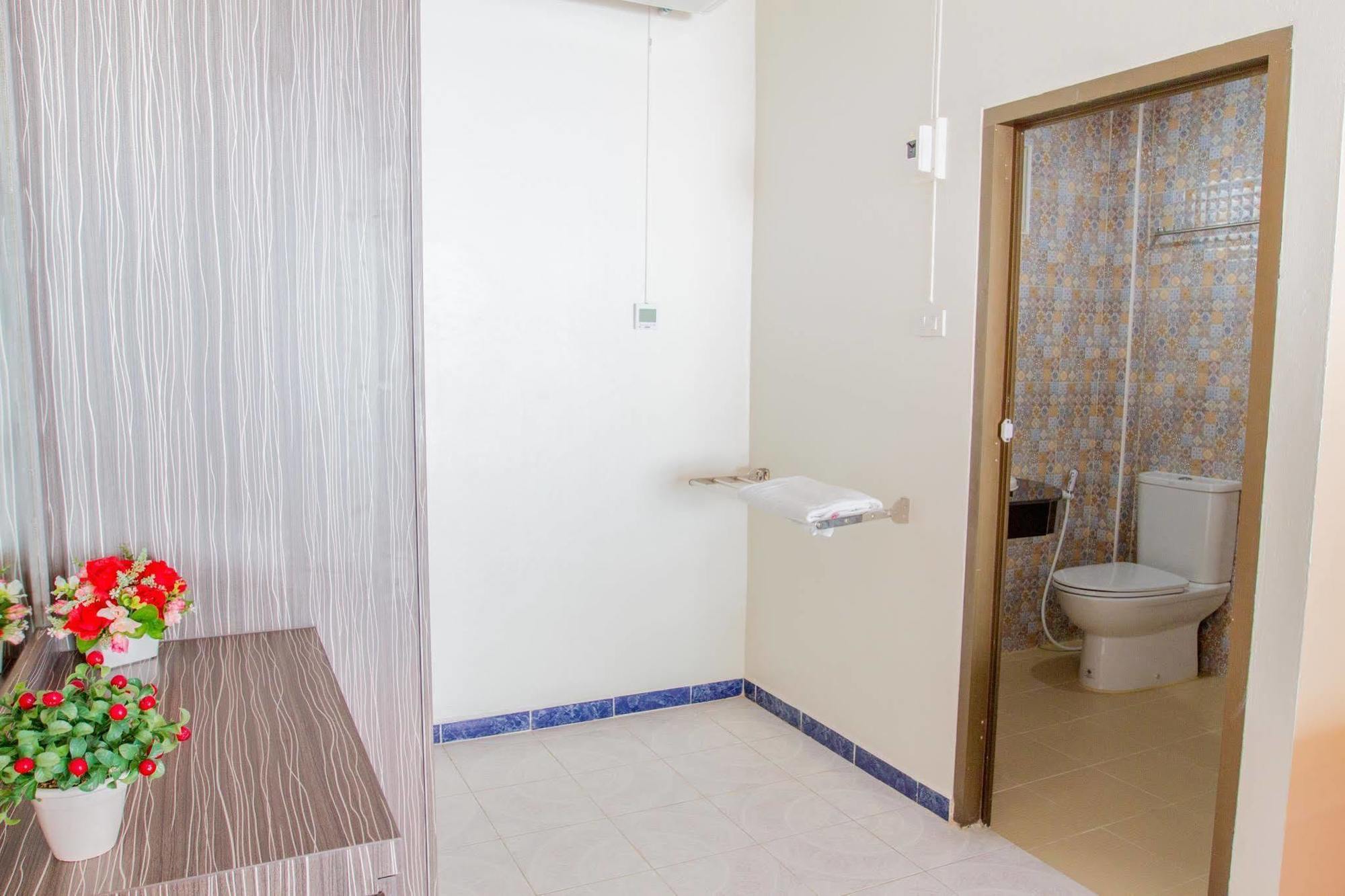 Hanuman Residence Phuket Exterior photo